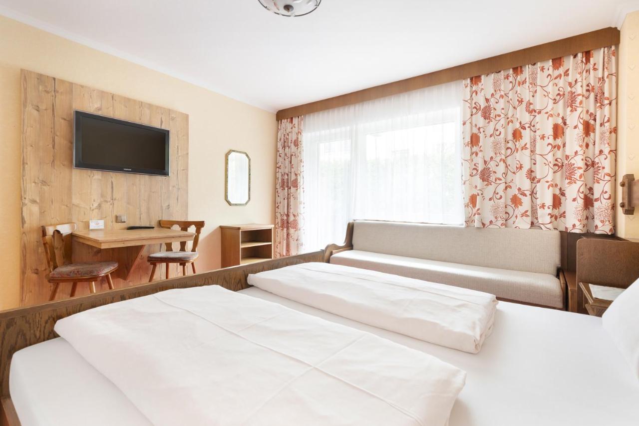 Pension Glockenstuhl Финкенберг Екстериор снимка